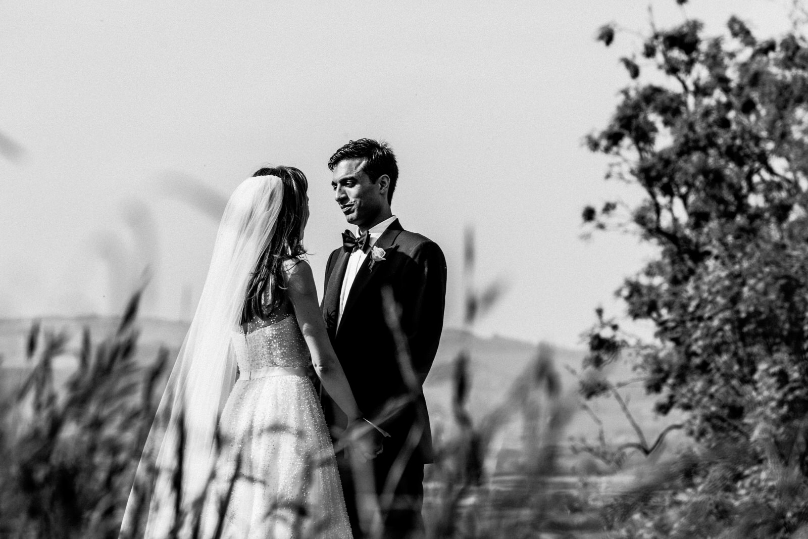 newlywed photographer at middle stanley wedding