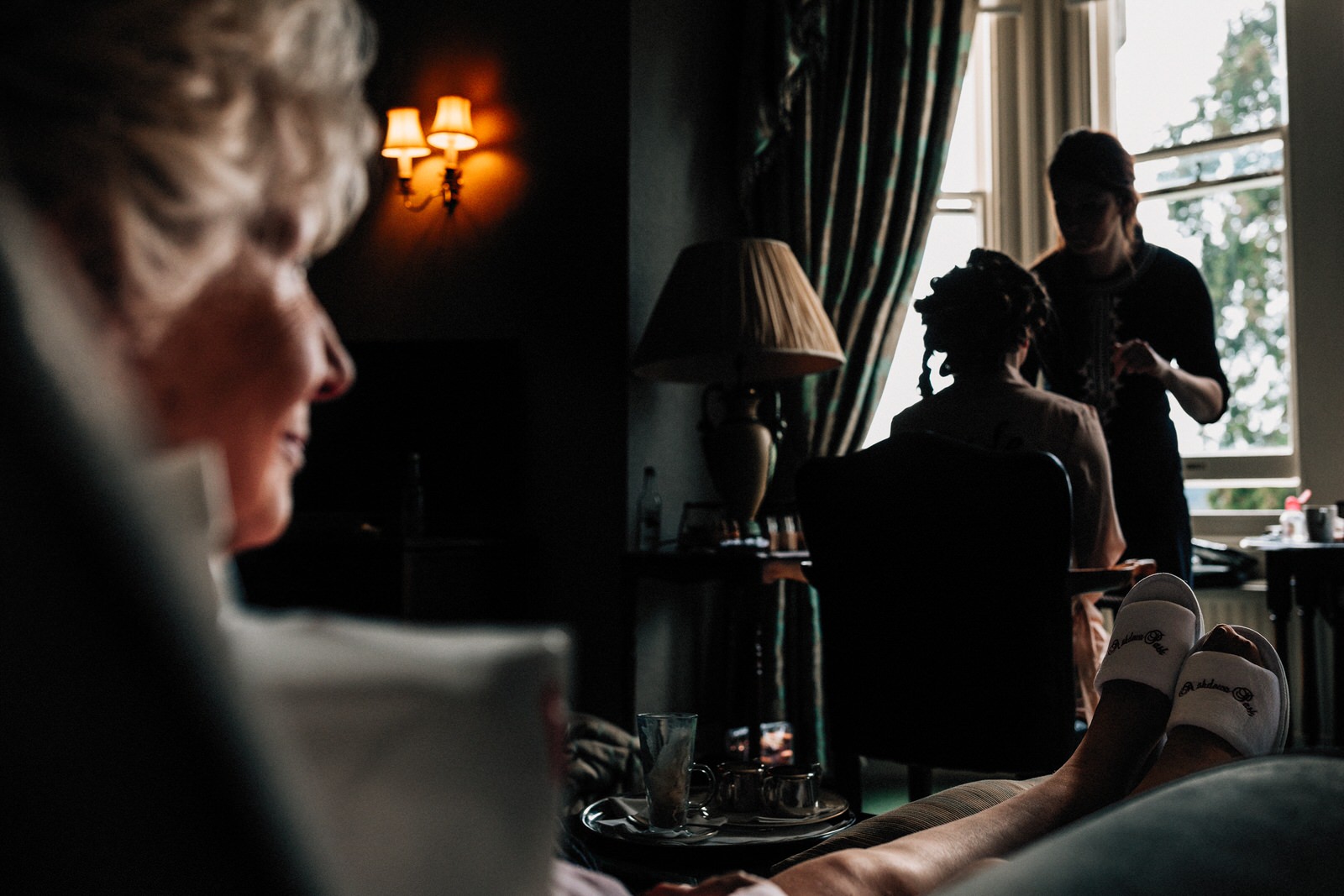 mum watching bride get ready at ash down park hotel