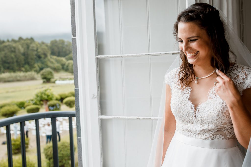 bridal portrait in ponta delgada