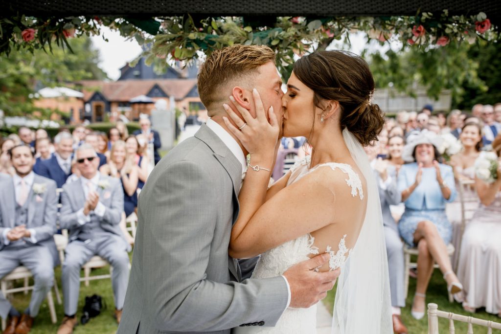 garden wedding photography