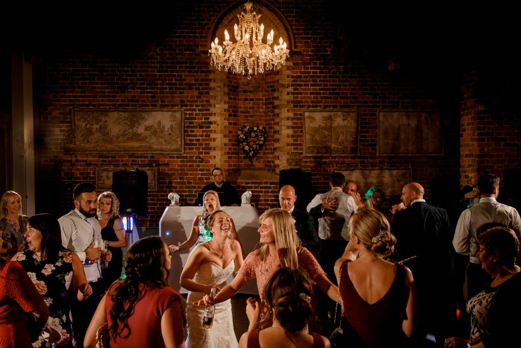 dancing at offley place wedding
