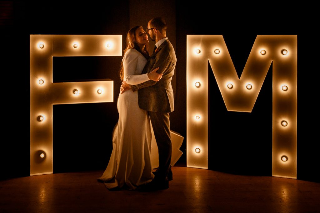 wedding photographer for stoke place wedding