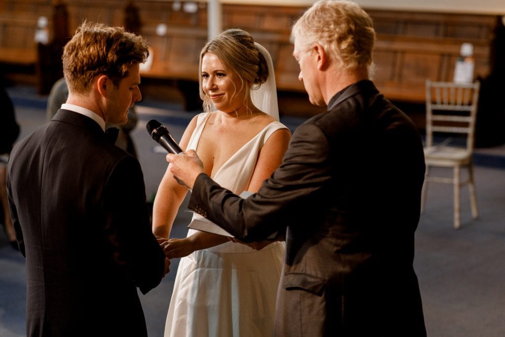groom reading vows