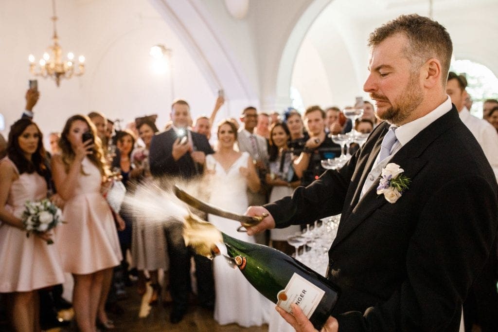 candid wedding photographer